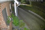 192.168.178.100_Haustür_sub_20251011211610_@1.jpg